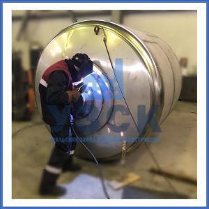 Купить баки и ёмкости из нержавеющей стали от завода УЗСК в Энгельсе